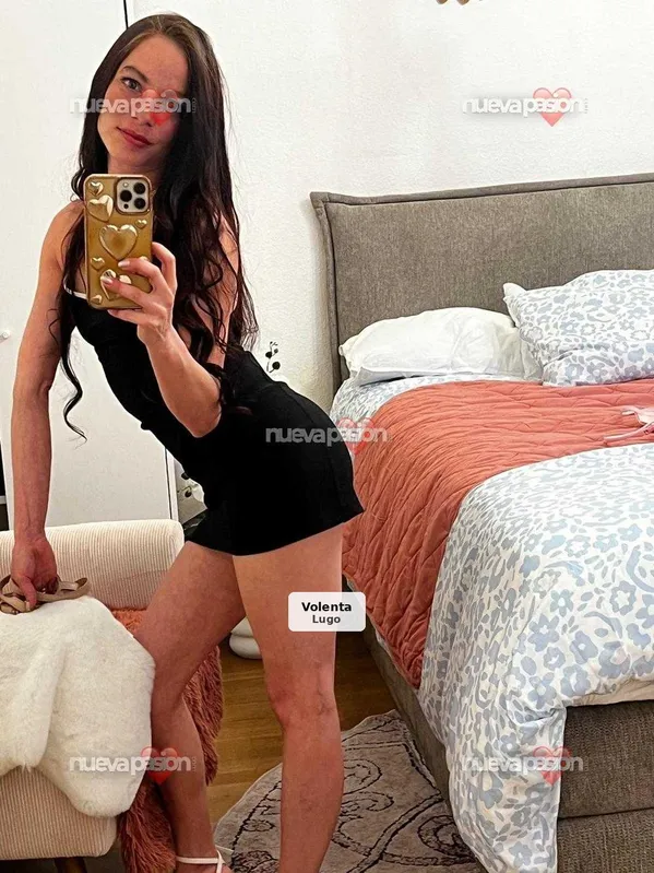 Sweet and flirty Gabi