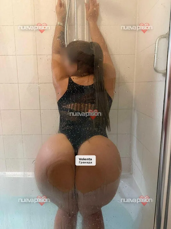 Valentina, encantadora y muy fogosa