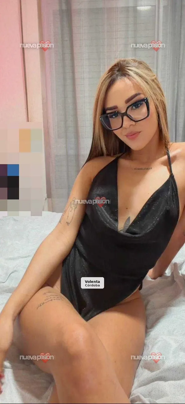 Nati, young skinny and very horny Colombian girl