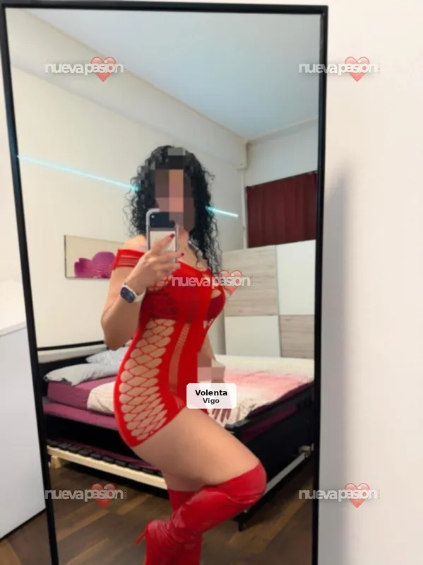 Carolina, atractiva latina de nuevo en Córdoba