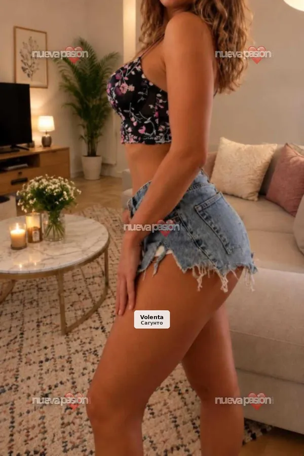 Tiffany, italiana, simpática y muy atrevida