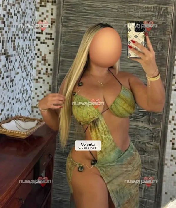 Lina, new in Ciudad Real, boyfriend/girlfriend treatment