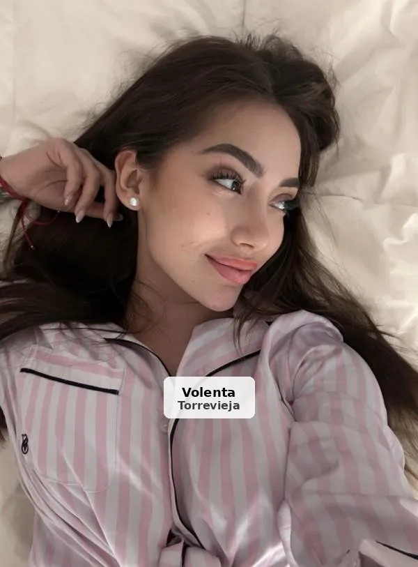 Mia, mujer independiente y muy atractiva