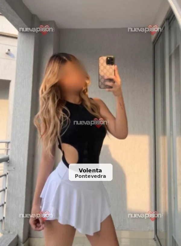 Daniela, rossa top, maca i molt viciosa