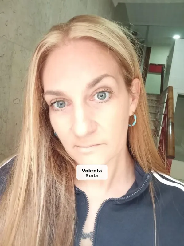 Lola, espanyola calenta per a videotrucades