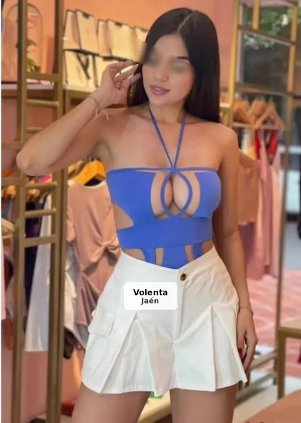 Camila, hot and very accommodating Latina