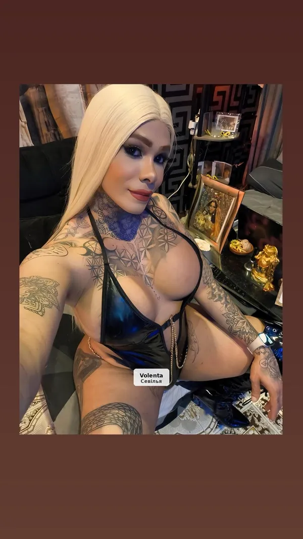 Oriana, fiestera 24 horas en piso privado