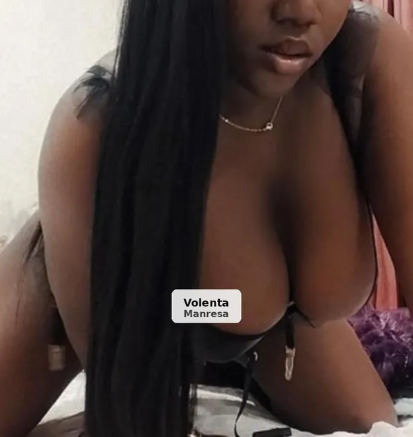 Ana, mulata explosiva, solo salidas en Manresa