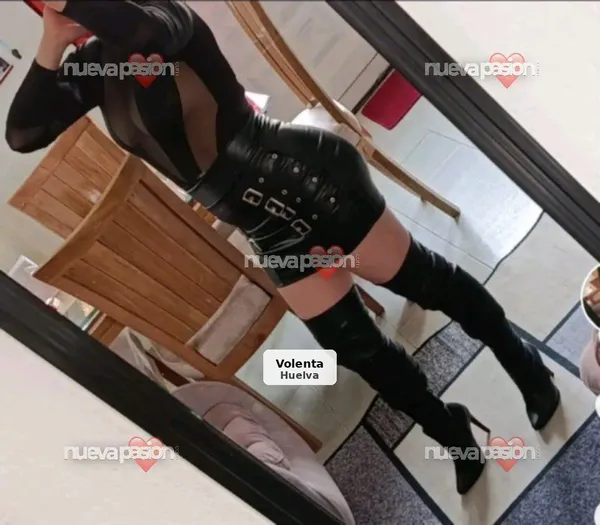 Yuli, sexy and independent Colombian mature woman