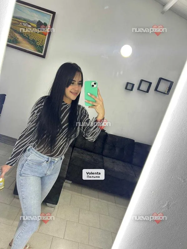 Sofia, 19 anys, veneçolana fogosa i viciosa