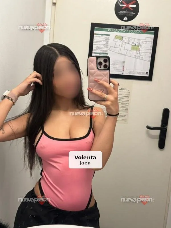 Kenia, fiestera particular por pocos días