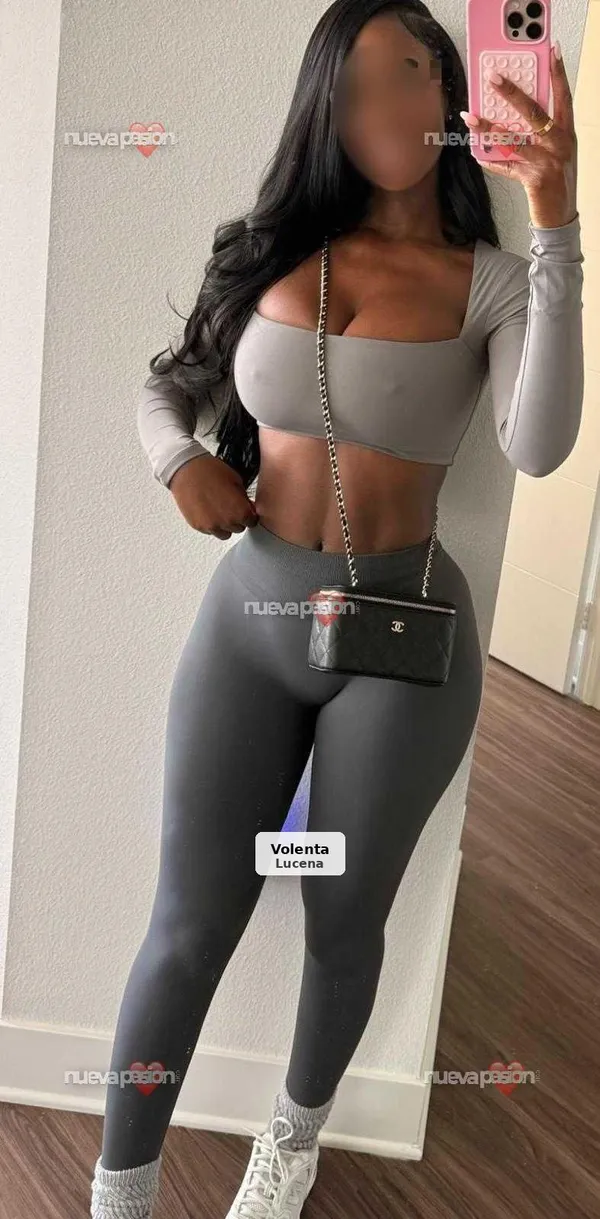 Lisbeth, latina muy divertida y sociable