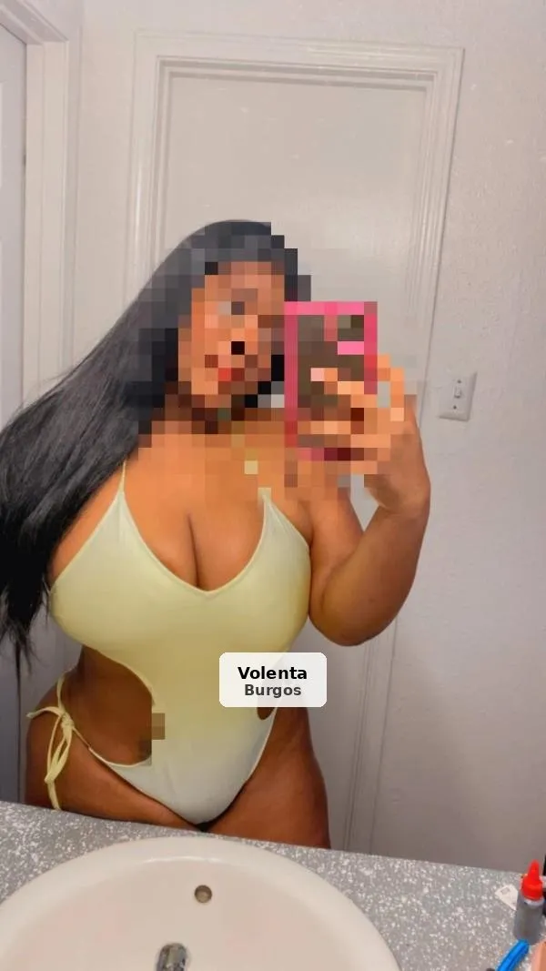 Natalia, llatina festiva acabada d'arribar