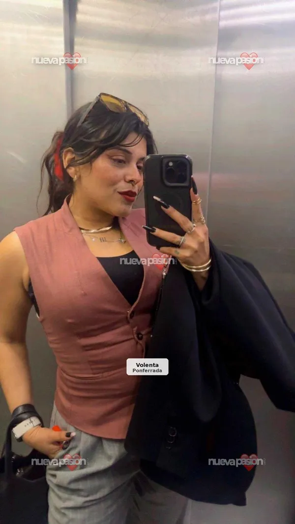 Paula, jovencita española elegante