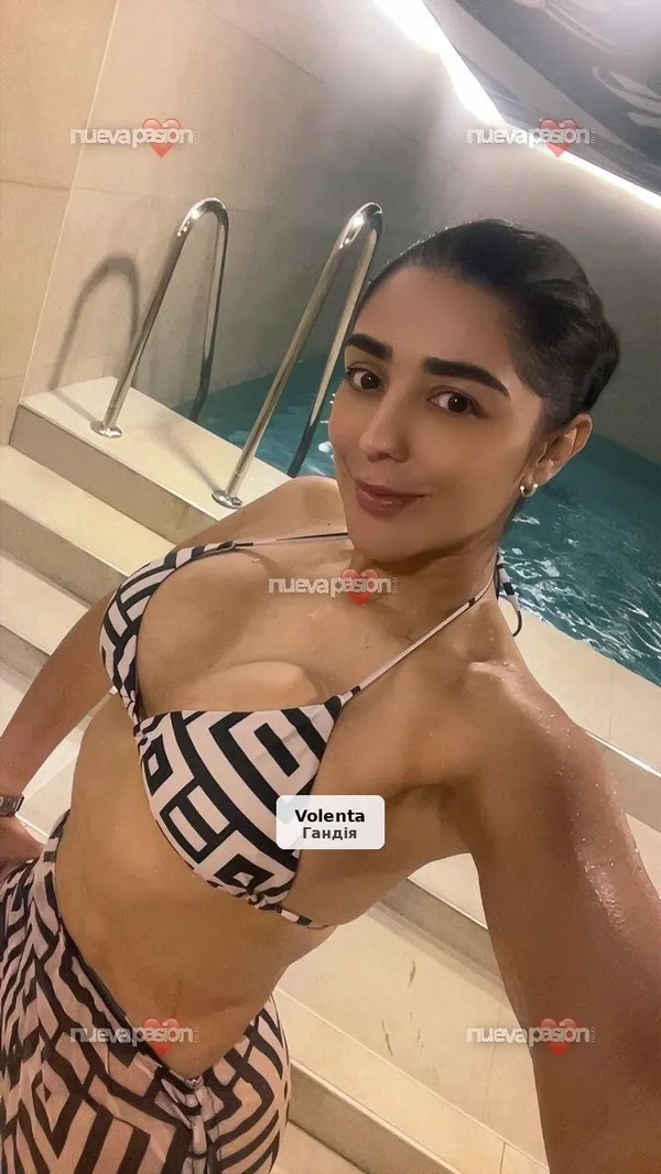 Camila, ardiente y fiestera en Gandia