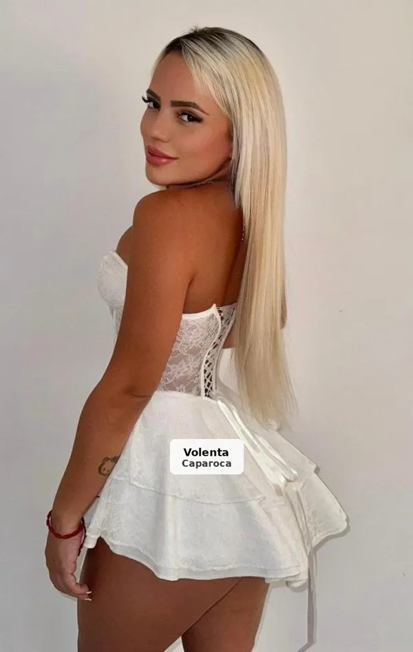 Catalina, cariñosa y muy caliente