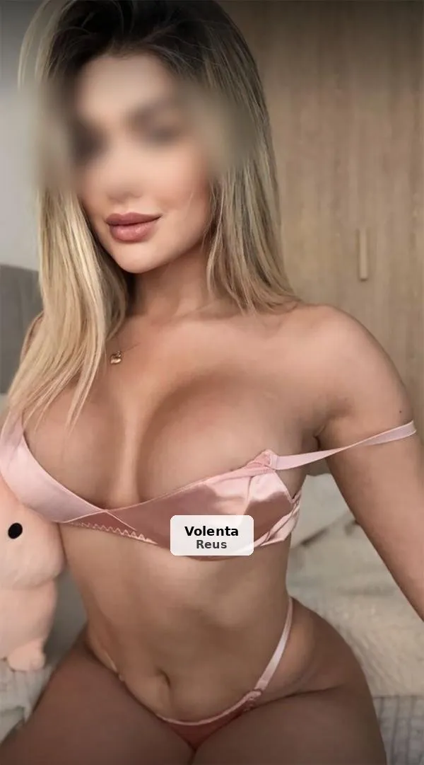 Rubia espectacular y muy cañera, fotos reales