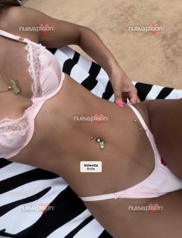 Marcela, bella brasileña de 20 años disponible