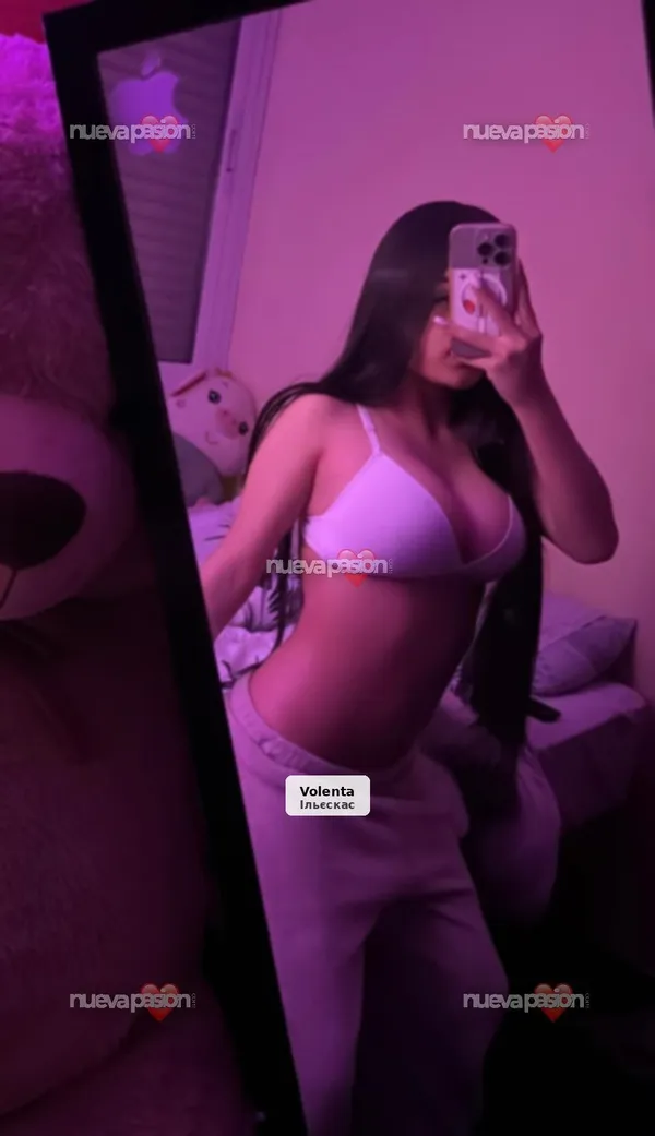Hanna, chica nueva, fotos reales, 20 años
