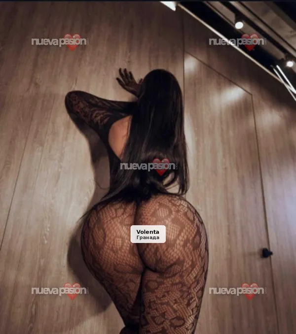Andrea: Bella Colombiana muy Fiestera 🔥