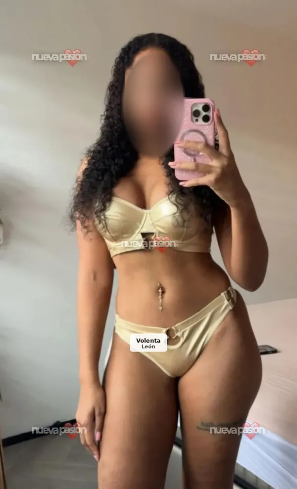 Alejandra, lively and playful independent escort