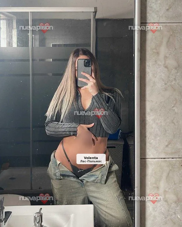 Karen, rubia latina ardiente en Siete Palmas