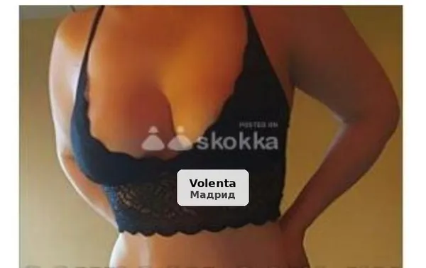 Natalia, fiestera y muy complaciente