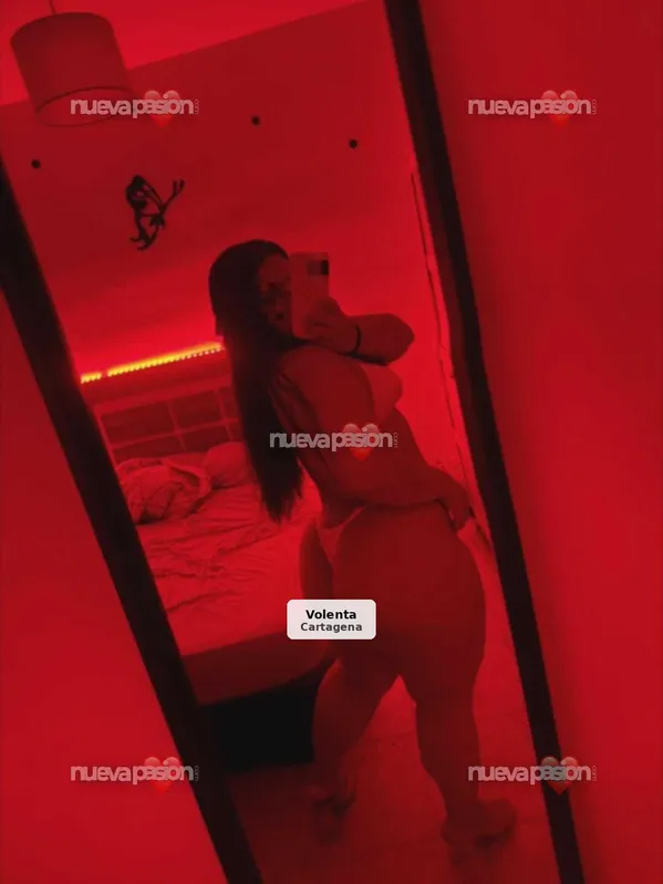 Valentina, espectacular curvy en Elche