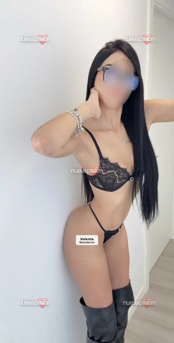 Valeria, a sweet white Colombian in Benidorm