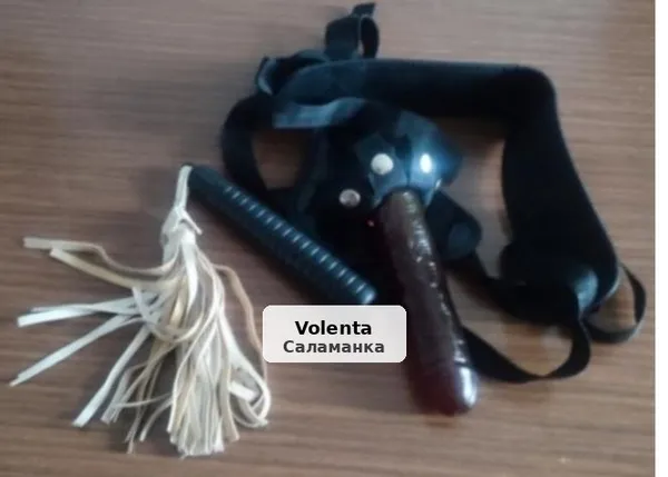 Sonia, dominante busca sumisos para cumplir fetiches
