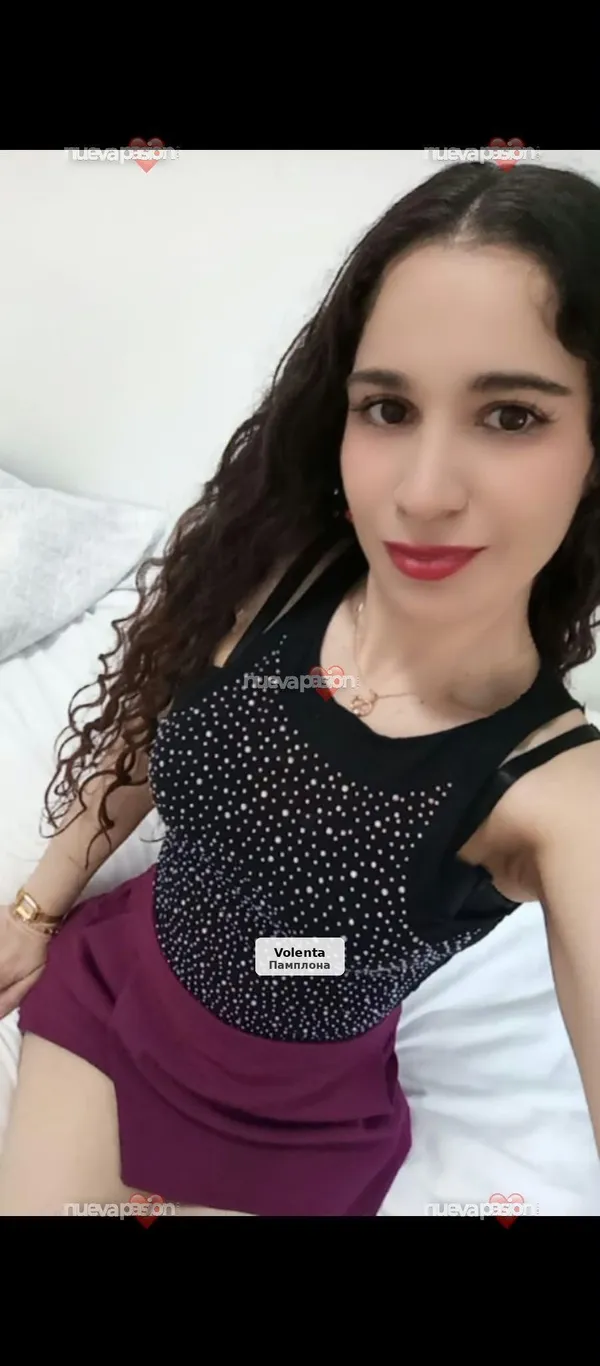 Valeria, argentina delgadita de 26 años