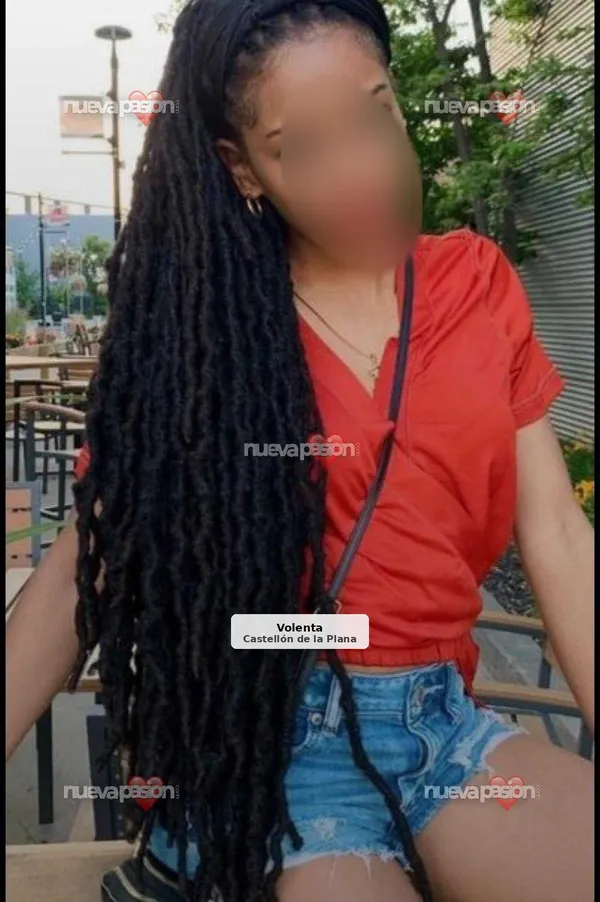 Luna, española 22 años