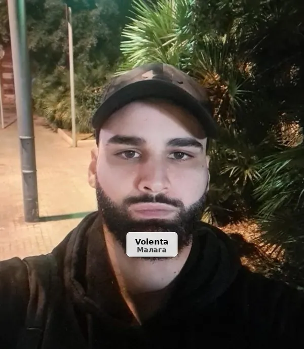 Saul, macho de gran tamaño, pollón XL