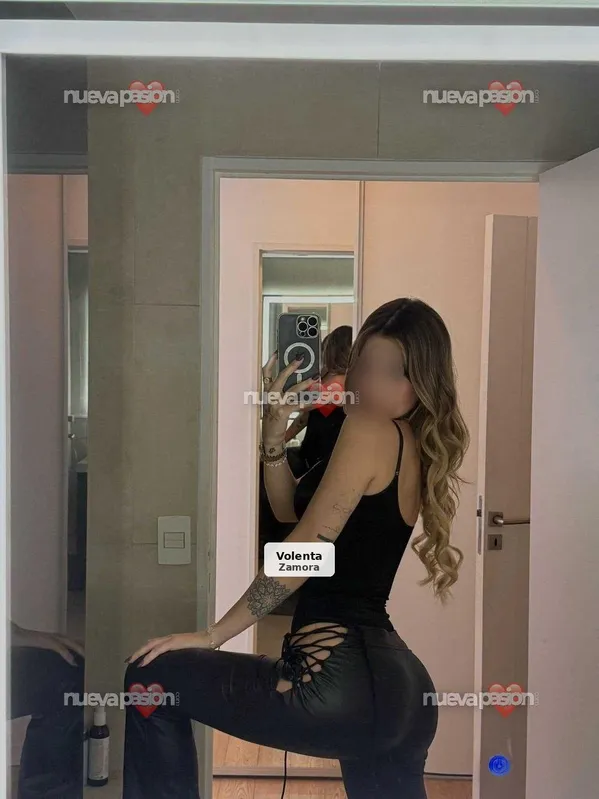 Luna, portuguesa apassionada i exclusiva