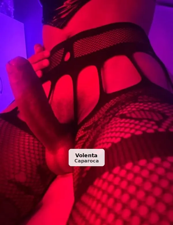 Amparo, dominant and lecher, in the center