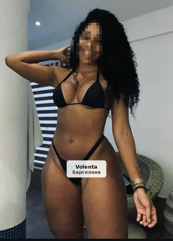 Katy, morena sexy amb corbes a Mollet