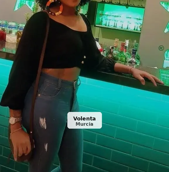 Eva, brasilera atrevida i molt passional
