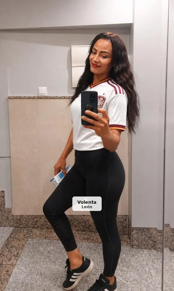 Adriana, espectacular travesti brasileña
