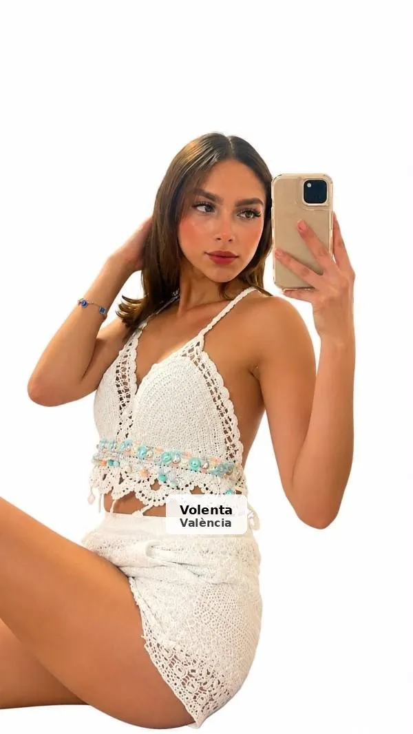 Hello, I'm Licett, attractive and provocative