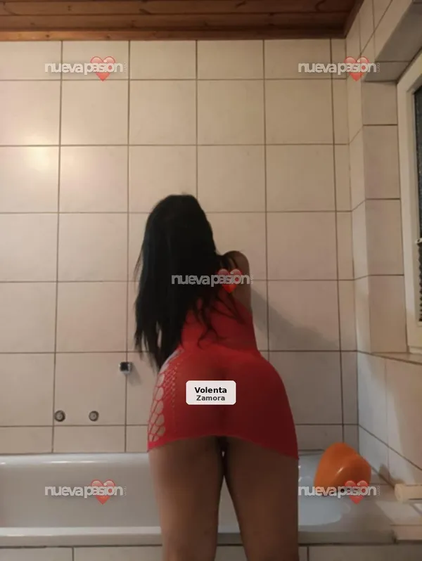 Sexy, curiosa y complaciente en Zamora