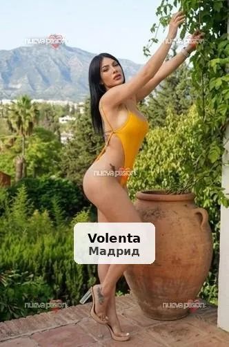 Angie, espanyola, 24h, pàrquing i copa gratis