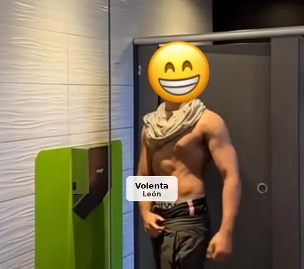 Carlos, noi divertit a Ponferrada