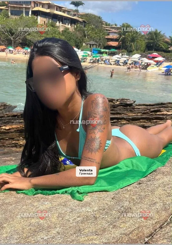 Camila, morena recién llegada y muy fogosa