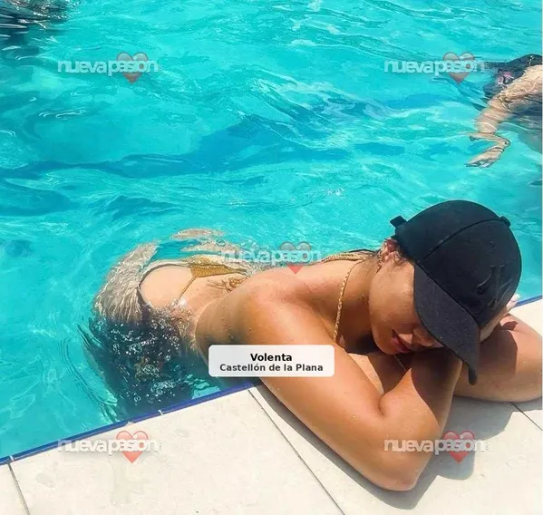 Ximena, killer curves and lots of attitude