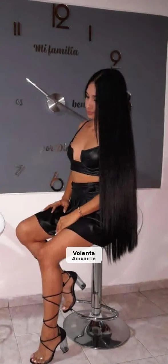 Lizz, nova a Elda, la teva companyia perfecta