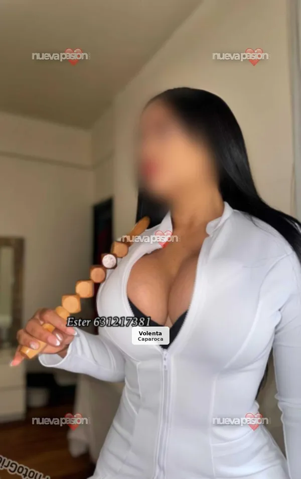 Sara masajista, pecho XXL y fotos 100% reales