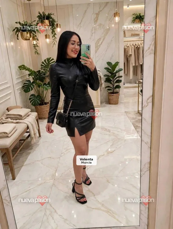 Selena, colombiana discreta y femenina