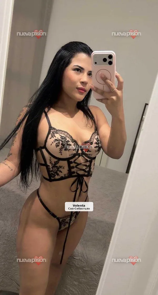 Isabella, morena explosiva i molt calenta