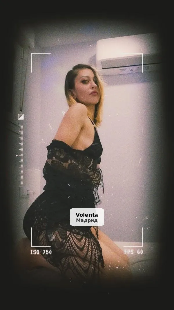 Natasha, rossa explosiva a Ciudad Lineal
