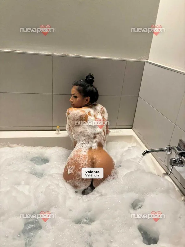 Samantha, jove, bella i addictiva a València